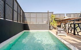 Riad Basidi Piscine Chauffee Sur Le Toit De La Medina