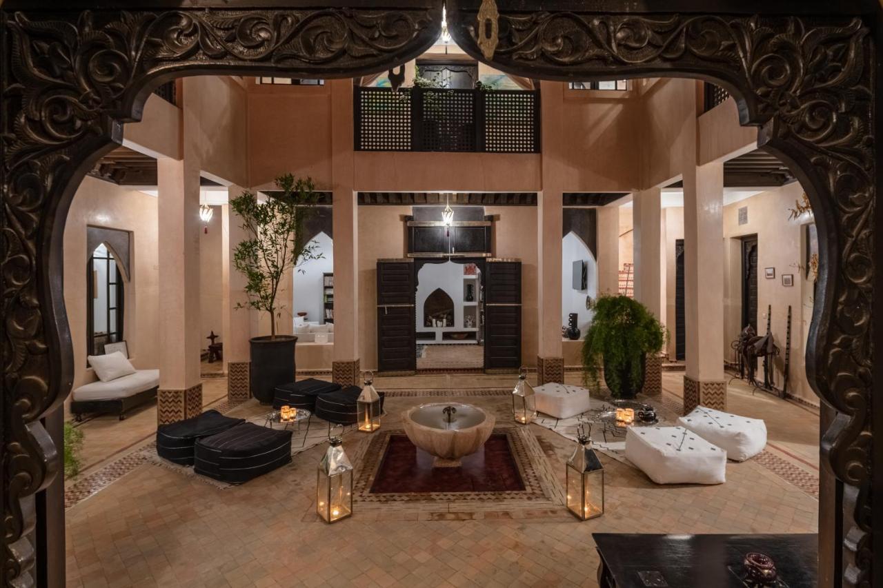 Riad Basidi Piscine Chauffee Sur Le Toit De La Medina Hotel Marrakesh Exterior photo